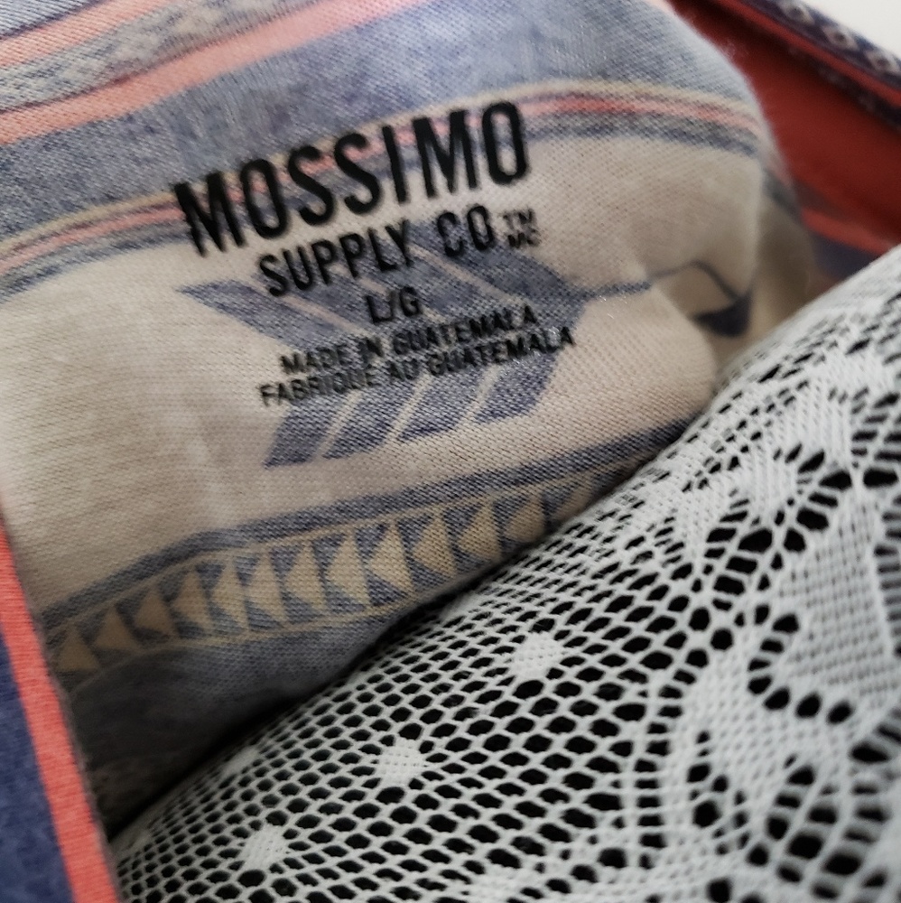 Mossimo Aztec Print T - Picture 2 of 2